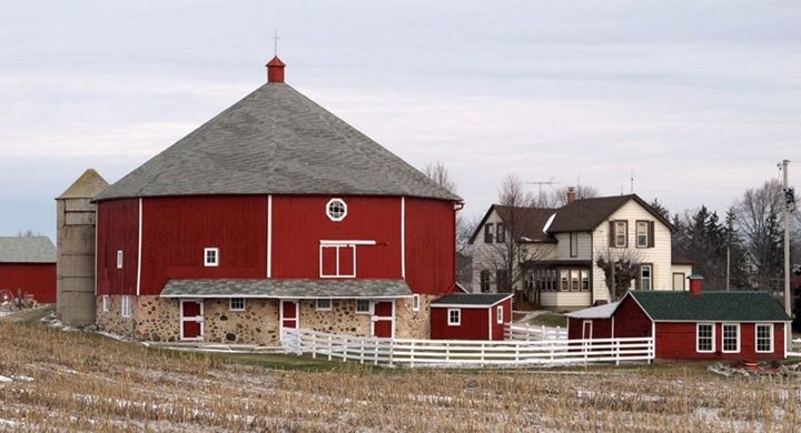 Octagon barn - Washington County, WI