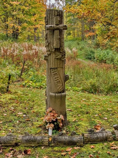 Irish Hollow Cemetery - Rockland, Michigan