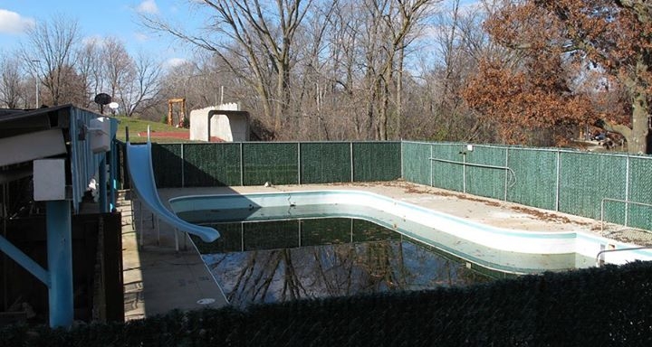 Outdoor Swimming Pool