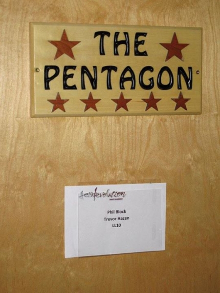 Miracle Lodge - Pentagon Room