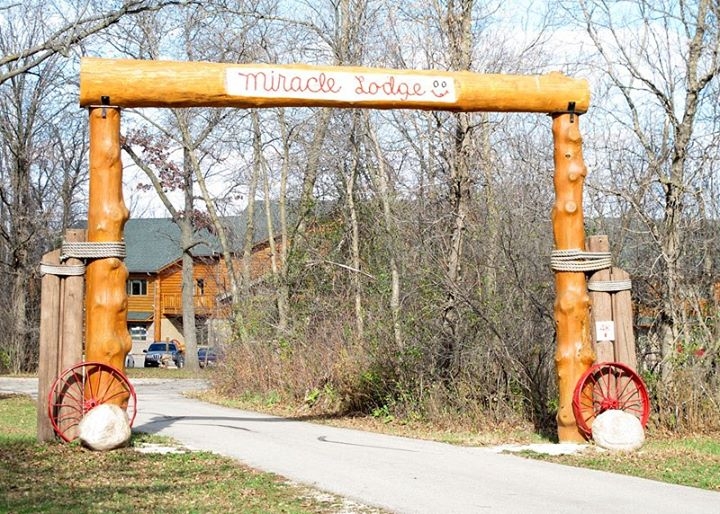 Miracle Lodge entry