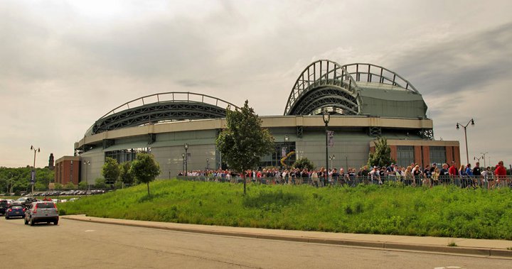 Milwaukee Brewers Baseball