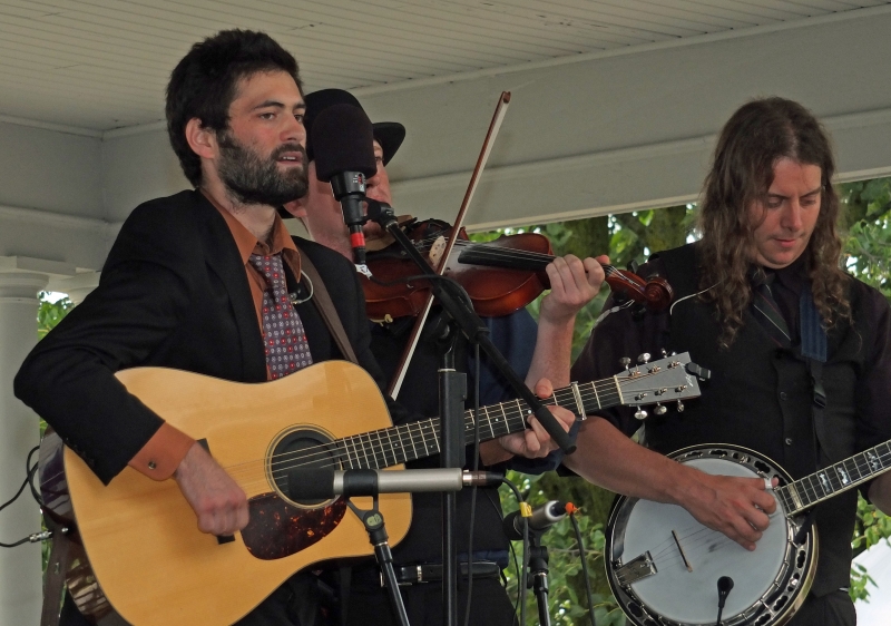 Hen House Prowlers - 2013