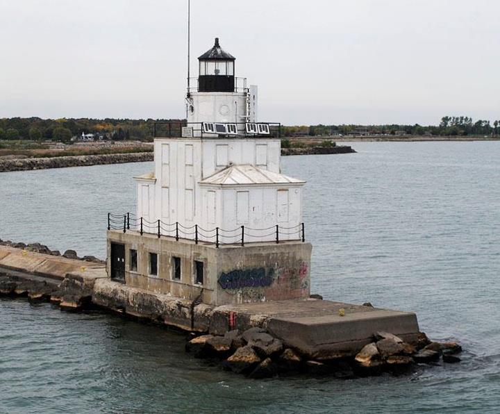 Manitowoc, WI Breakwater Lighthouse