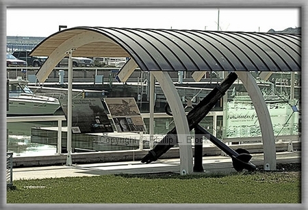 Sidewheeler Niagara Memorial - Port Washington Marina
