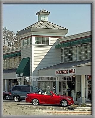 Time for a Bite at the Dockside Deli
