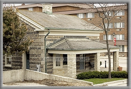 The Pebble House – Visitor's Center