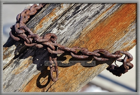 Weathered Spar and Chain - Sheboygan, WI
