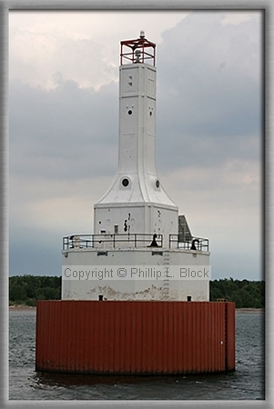 Keweenaw Upper Entry Light