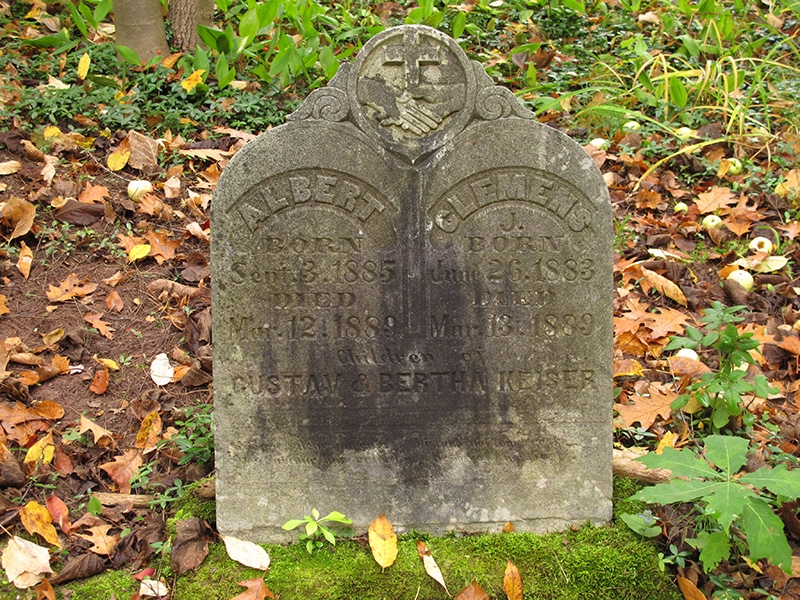 Irish Hollow Cemetery