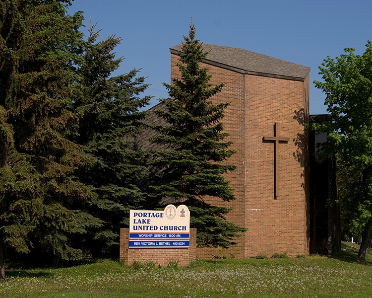 Portage Lake United Church - Houghton