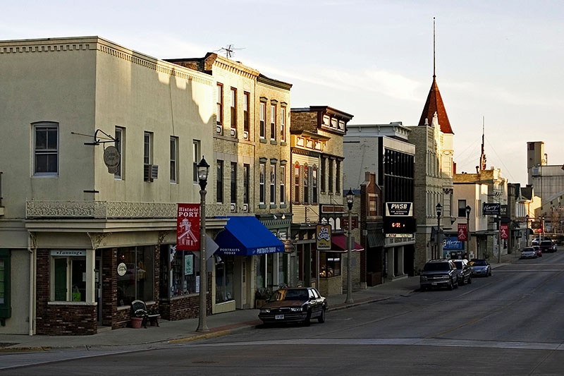 East Side of Franklin Street - Looking South