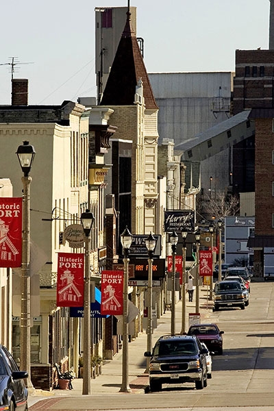 East side of Franklin Street - Looking South