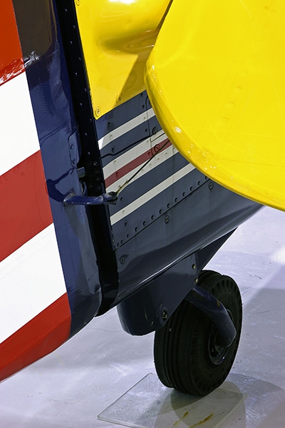 AirVenture Museum - A Study in Circles and Curves