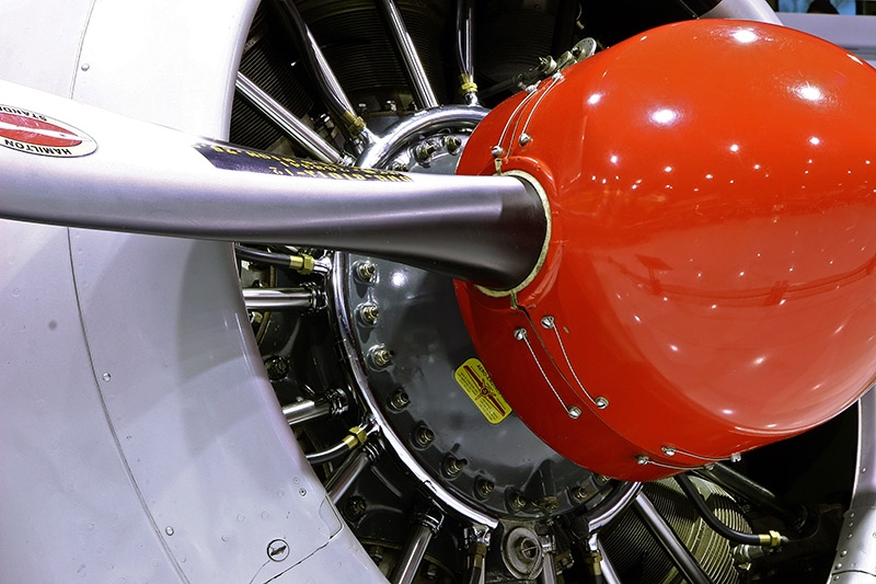 AirVenture Museum - A Study in Circles and Curves