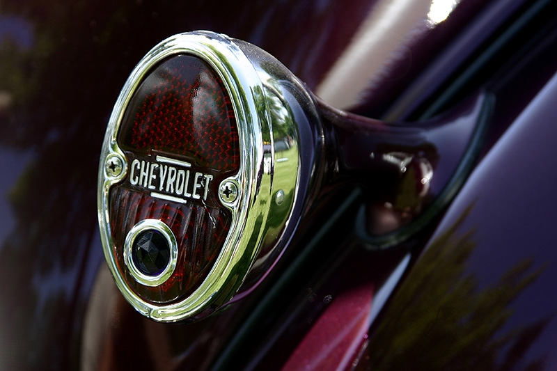 Port Washington, WI Fish Day Car Show
