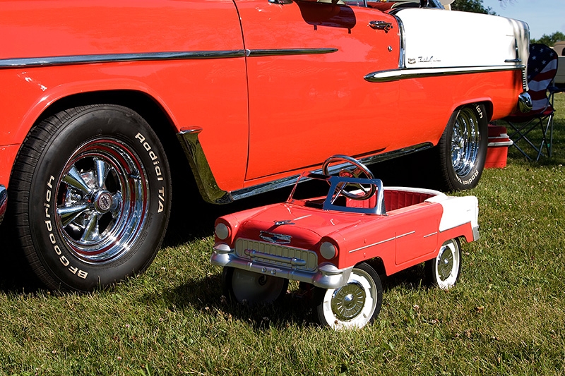 Port Washington, WI Fish Day Car Show