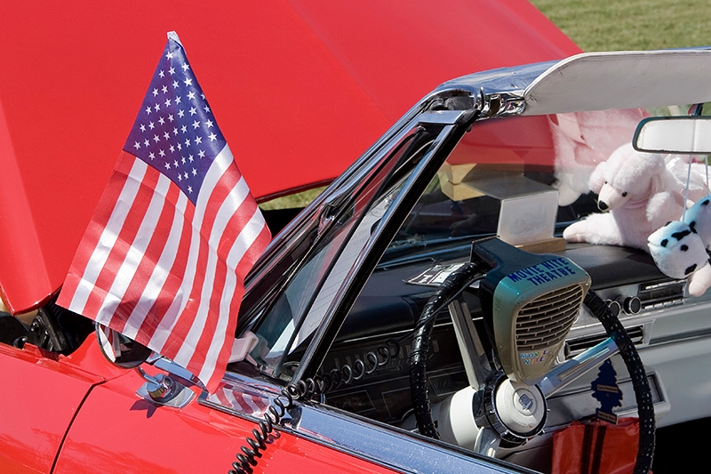 Port Washington, WI Fish Day Car Show