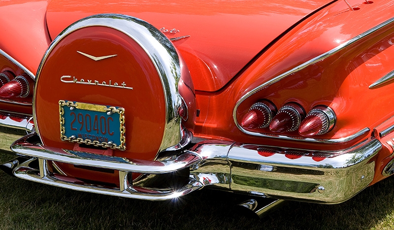 Port Washington, WI Fish Day Car Show