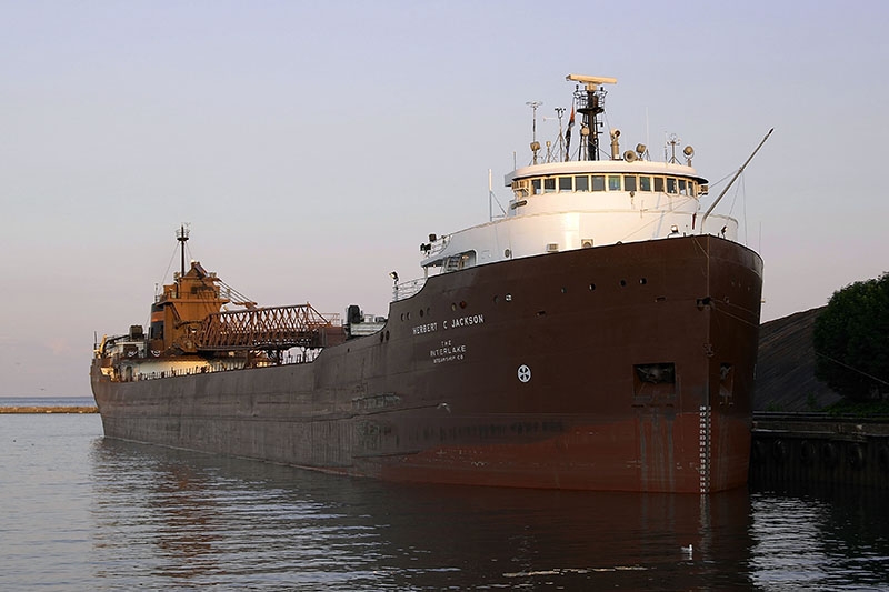 Bulk freighterHerbert C. Jackson - Port Washington, Wisconsin