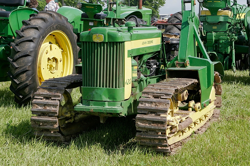 Lakeshore Antique Engine & Tractor Show