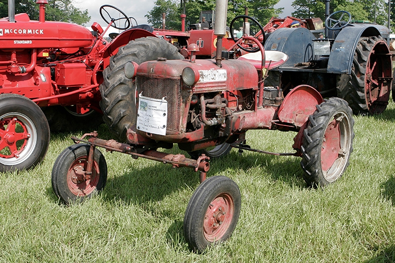 Lakeshore Antique Engine & Tractor Show