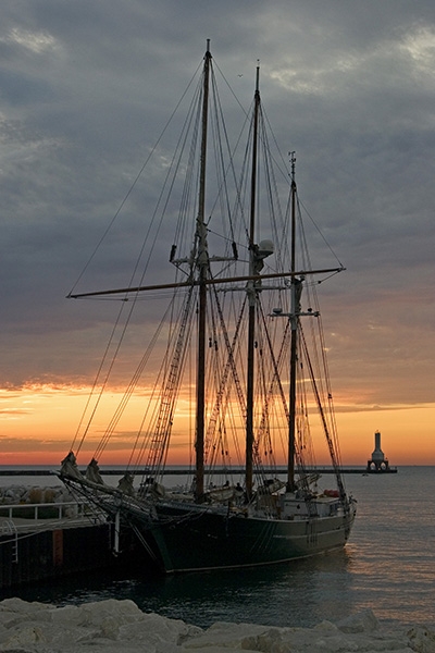 SV Denis Sullivan (Milwaukee, WI) - Sunrise, Port Washington, WI