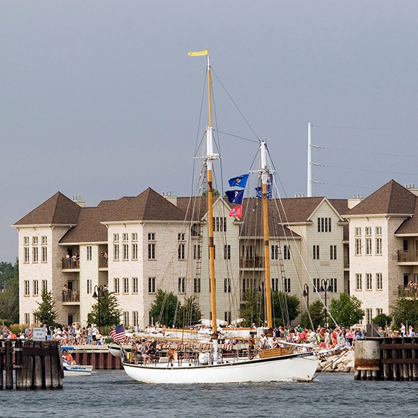 Appledore V (Bay City, MI) - Sturgeon Bay, Wisconsin