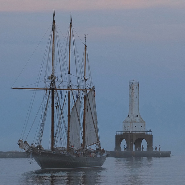 SV Denis Sullivan (Milwaukee, WI) - Port Washington