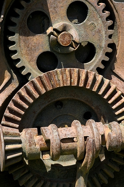 Spur and bevel gears