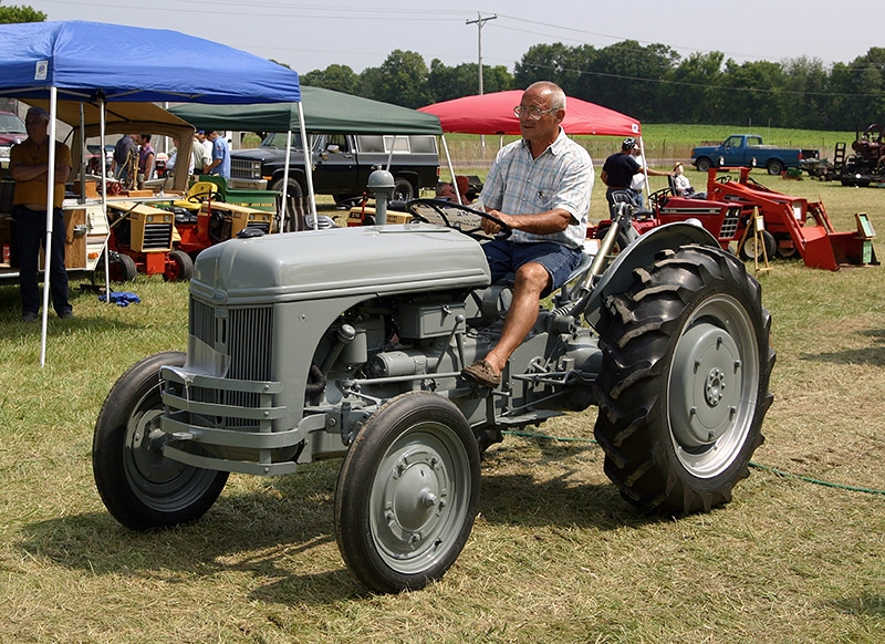 Wisconsin Antique Power Reunion Tractor Show  (2004)