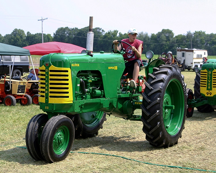 Wisconsin Antique Power Reunion Tractor Show  (2004)