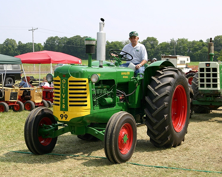 Wisconsin Antique Power Reunion Tractor Show  (2004)