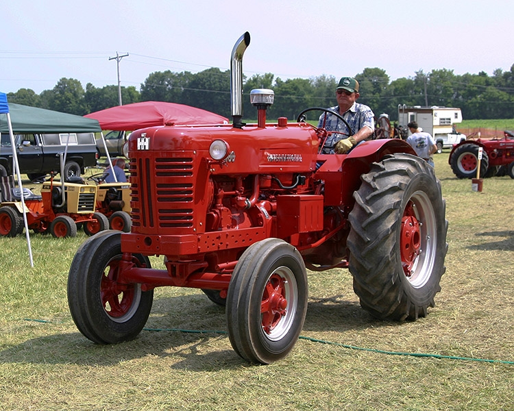 Wisconsin Antique Power Reunion Tractor Show  (2004)