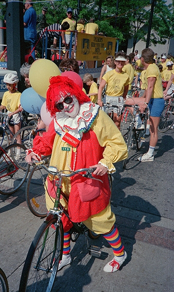 Uecker's Ride for the Arts