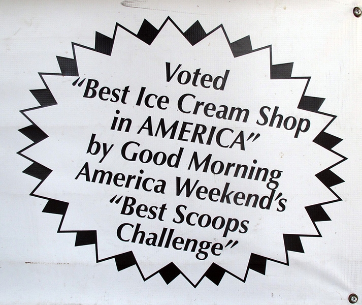 Visiting Moomer's Ice Cream Shop in Traverse City