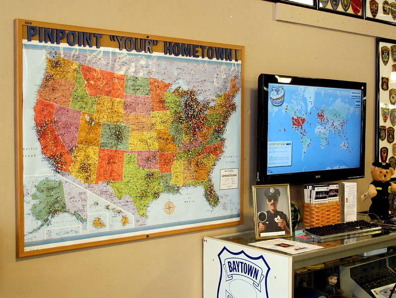 Lunch stop at Cops & Donuts in Clare