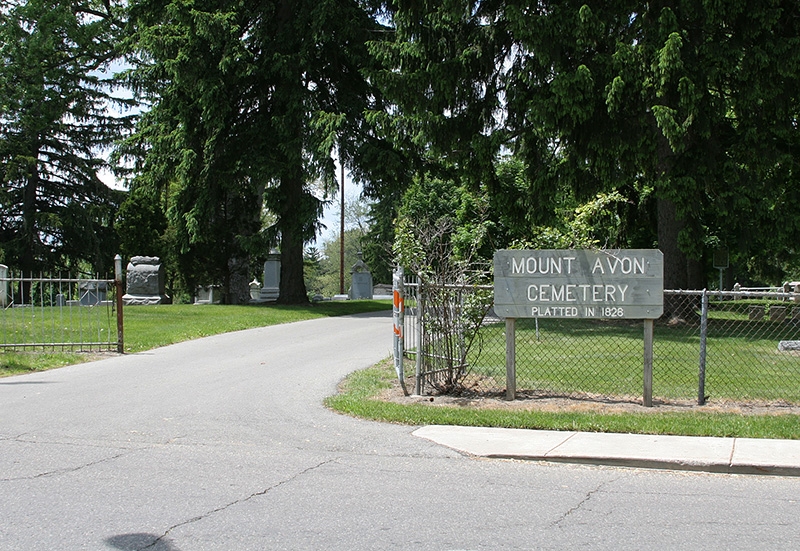 Entrance to Mt. Avon Cemetery