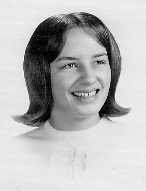 1967+Sue%27s+Senior+Picture-3163800493-O