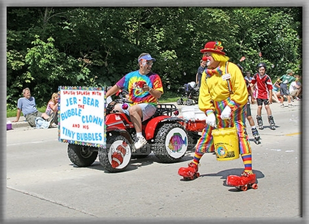 Jer-Bear the Bubble Clown