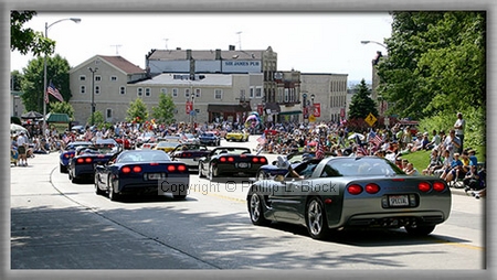 Corvettes on Parade – Heading Downtown