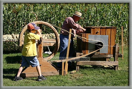 Broomcorn Seed Shucker